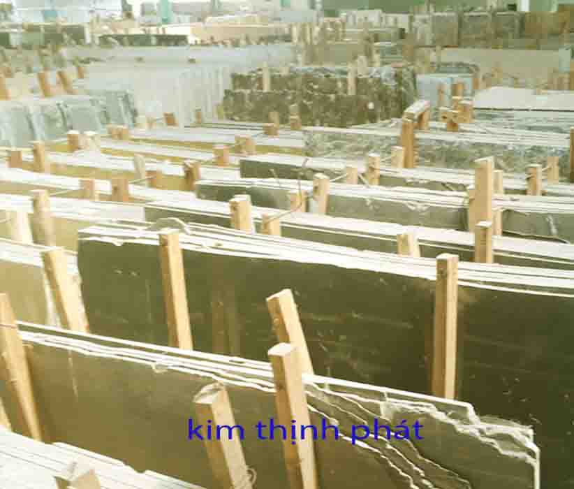 da hoa cuong được hình thành của cac loại đá vôi nên các màu sắc rât đa dang và phong phú da hoa cuong được hình thành của cac loại đá vôi nên các màu sắc rât đa dang và phong phú