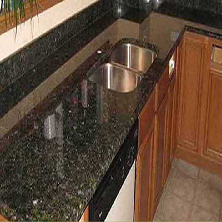 Đá granite có những ưu điểm vượt trội gì trong phòng bếp?