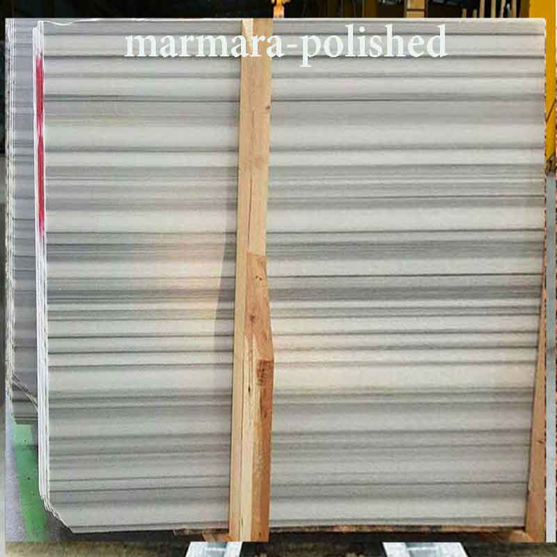 Đá marble marmara polished giúp cho mỹ quan của ngôi nhà được đẹp hơn, hoàn thiện hơn. Việc sử dụng chỉ mẫu đá sẽ giúp che đi những khuyết điểm của mẫu đá, đặc biệt là ở vị trí tiếp giáp giữa mẫu đá và nhà, giúp cho không gian nhà không bị cảm giác quá cứng cáp. Điều này giúp cho những góc nhà trở nên thẩm mỹ hơn, đẹp hơn ở mọi góc cạnh. Việc sử dụng đá marble marmara polished cũng làm tăng hiệu ứng phong thủy cho không gian nhà bạn. Bên cạnh đó, với những họa tiết lớn, hình dáng cầu kỳ, chỉ mẫu đá giúp tạo nên sự bề thế, lộng lẫy, nguy nga cho không gian nhà bạn. Đá marble marmara polished có tính ứng dụng cao, thường dùng cho nhiều công trình lớn khác nhau. Ngoài việc làm chỉ mẫu đá, bạn còn có thể bắt gặp nó dùng để trang trí tường và trần nhà. Có bao nhiêu loại đá marble marmara polished hiện nay? Dựa vào chất liệu làm đá marble marmara polished mà ta có thể chia làm 5 loại như sau: