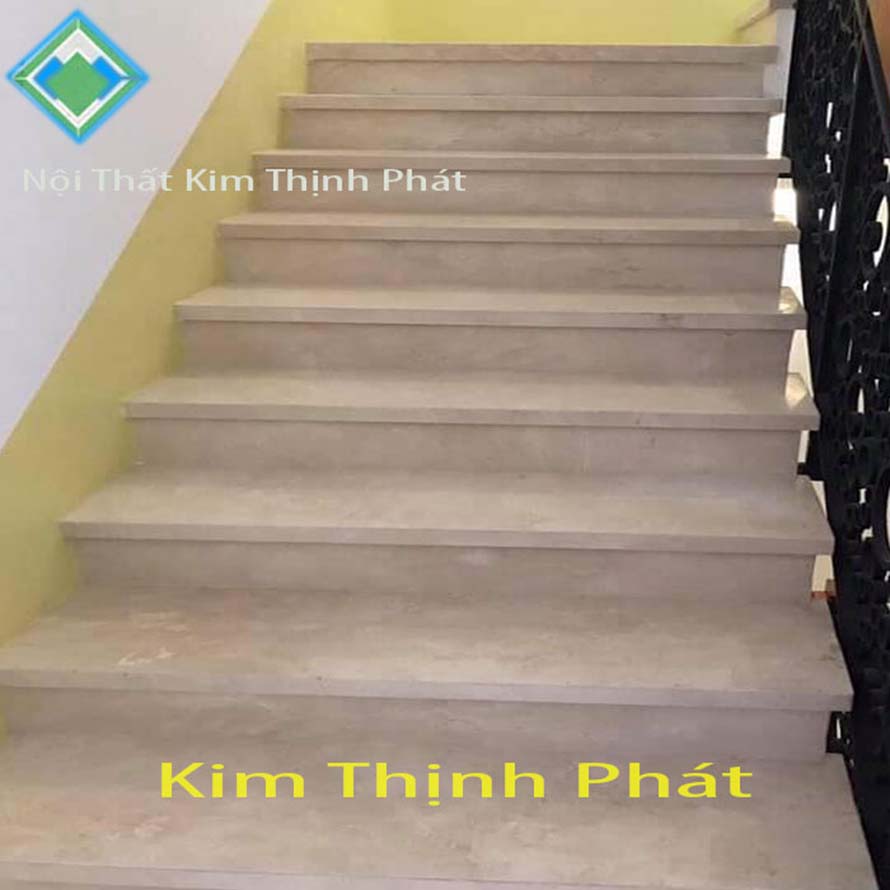 đá tự nhiêrn màu kem