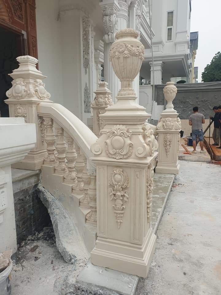 Lan can con tiện đá granite vàn