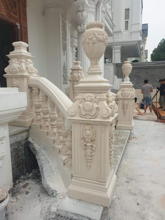 lan can con tiện đá granite vàng 2